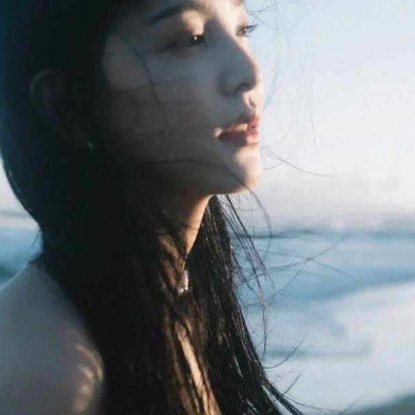 被指控的女人